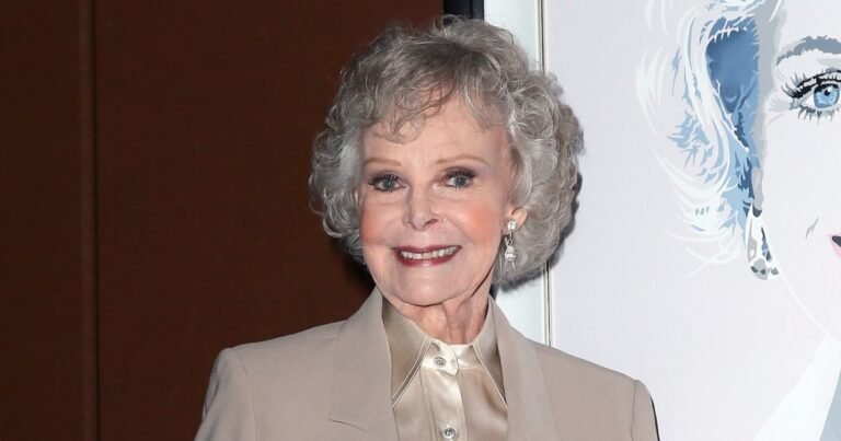 Actress June Lockhart Dead: ‘Lassie’ and ‘Lost in Space’ Star Was 100