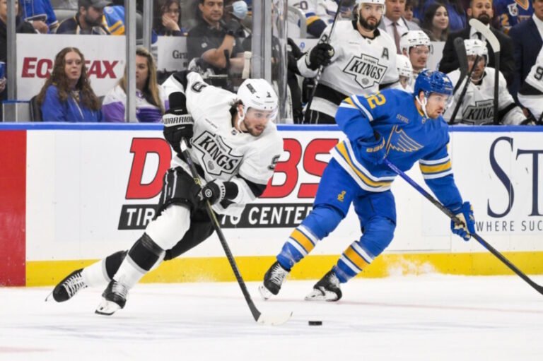NHL Rumors: How Can the Los Angeles Kings Not Extend Adrian Kempe?