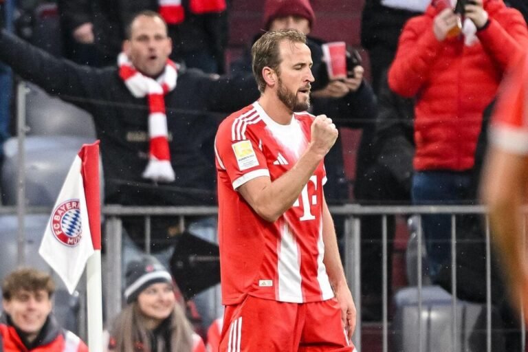 Harry Kane brace continues Bayern’s Bundesliga title charge