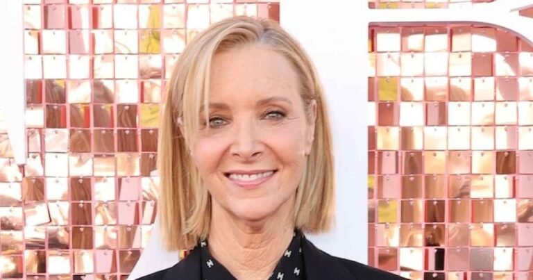 Lisa Kudrow Says She Was Referred to as ‘the Sixth Friend’