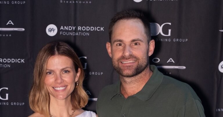 Brooklyn Decker Shares Rare Family Pics for Andy Roddick’s B-Day