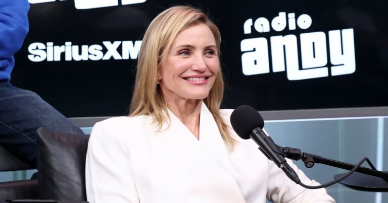 Cameron Diaz’s Exact Belt Bag and Crossbody Is on Amazon