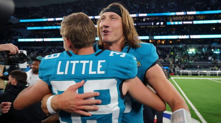 Jaguars stun Eagles in London as Patriots crush Raiders and Giants draw with Commanders